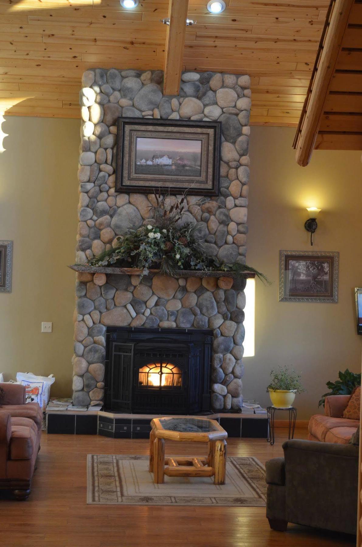 Econo Lodge Rice Lake Bagian luar foto